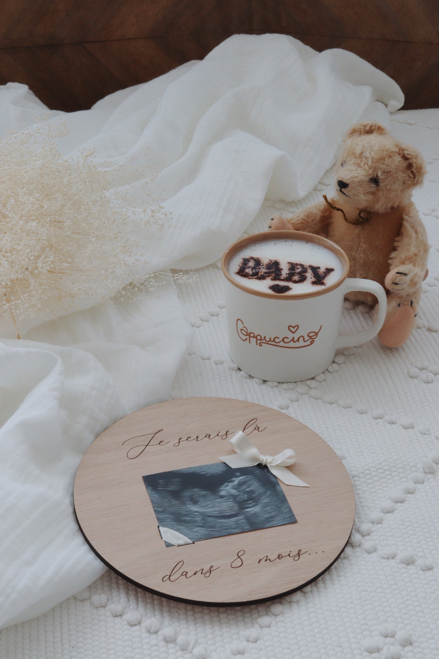 Pregnancy announcement card