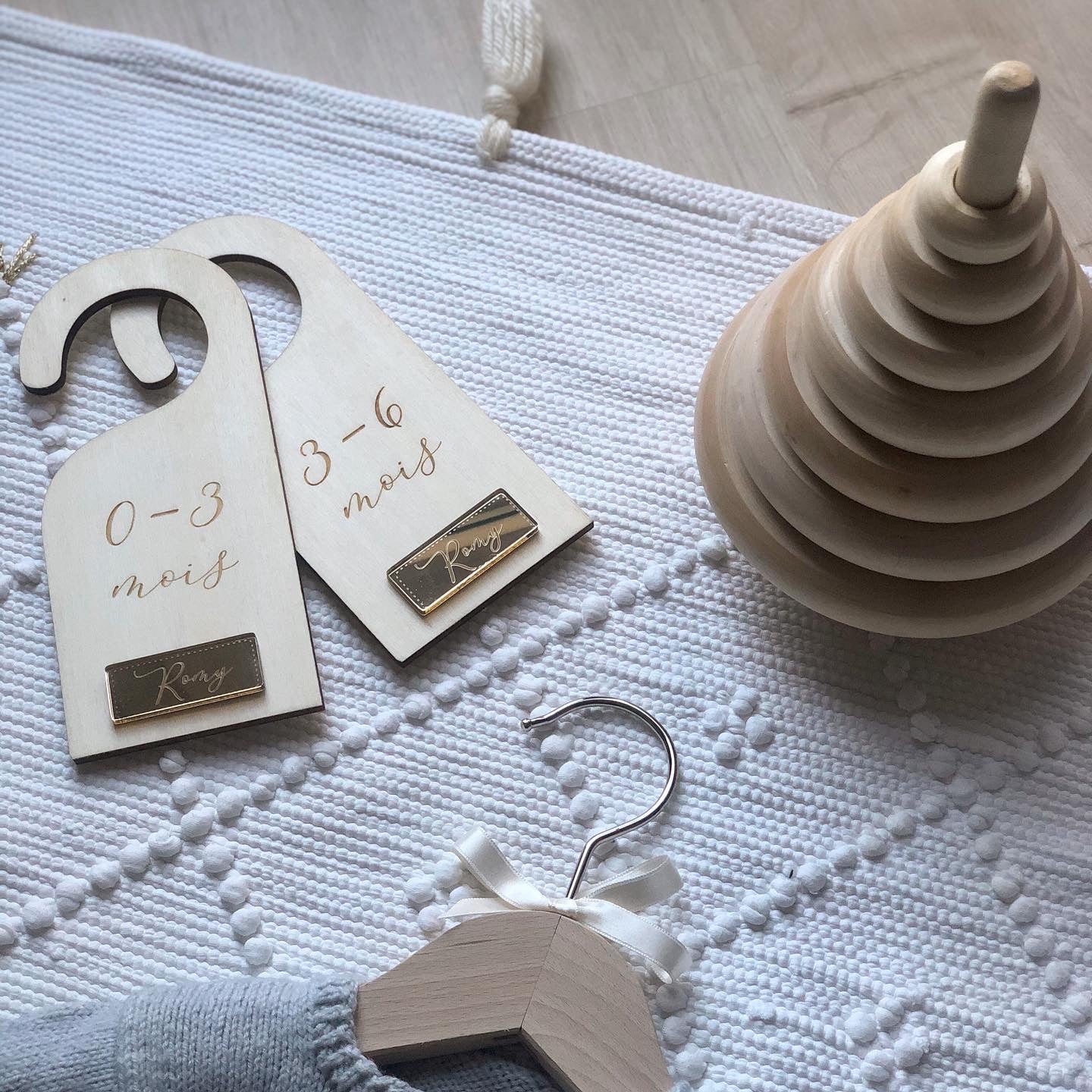 Children's wardrobe divider